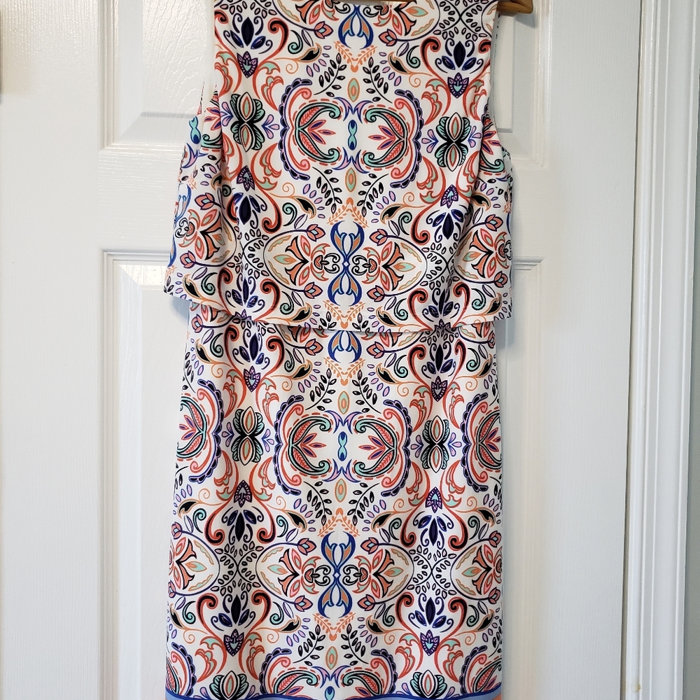 Dress - Picture 6 of 7